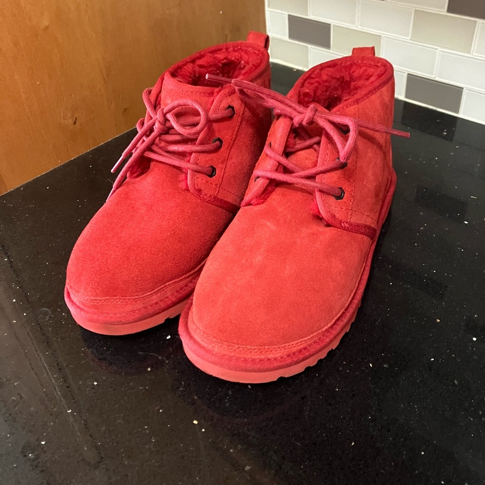 UGG Men's Chukka Boots in Bold Red